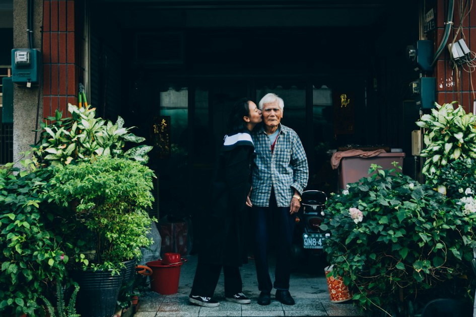 The Importance of Communication in Senior Care